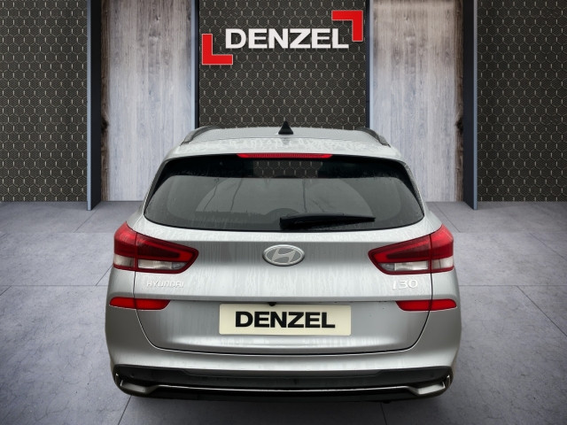 Bild 10: Hyundai i30 Kombi - PD Comfort Line 1.6 T-GDI DCT
