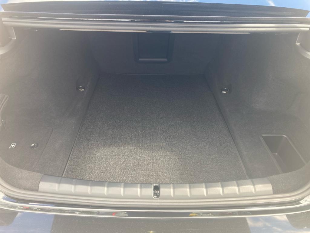Bild 12: BMW 740d xDrive Limousine Aut.