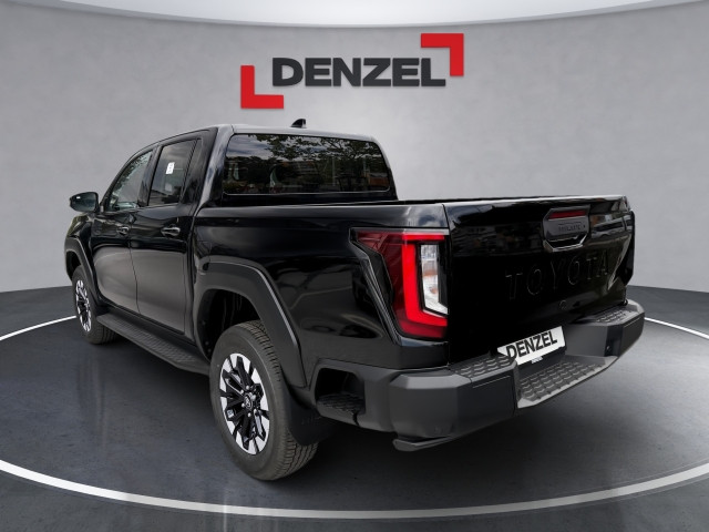 Bild 13: Toyota HILUX 2,8 MHEV Executive Double Cab