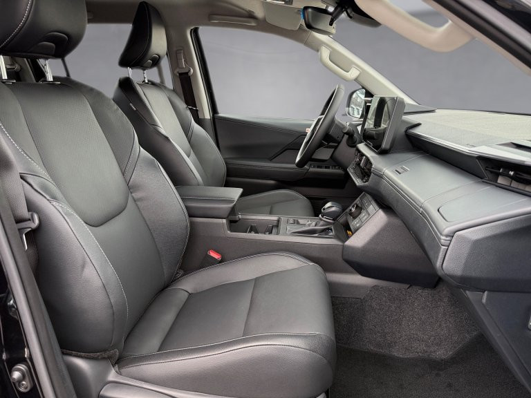 Bild 5: Toyota Hilux Double Cab Executive  2,8L Diesel Mild Hybri