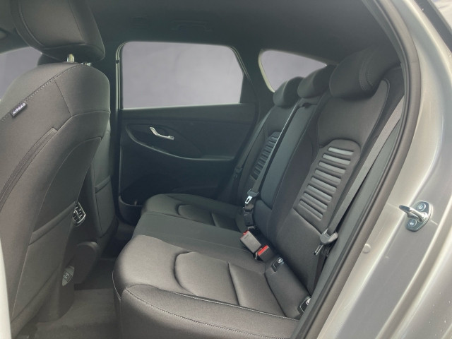 Bild 11: Hyundai i30 Kombi - PD Comfort Line 1.6 T-GDI DCT