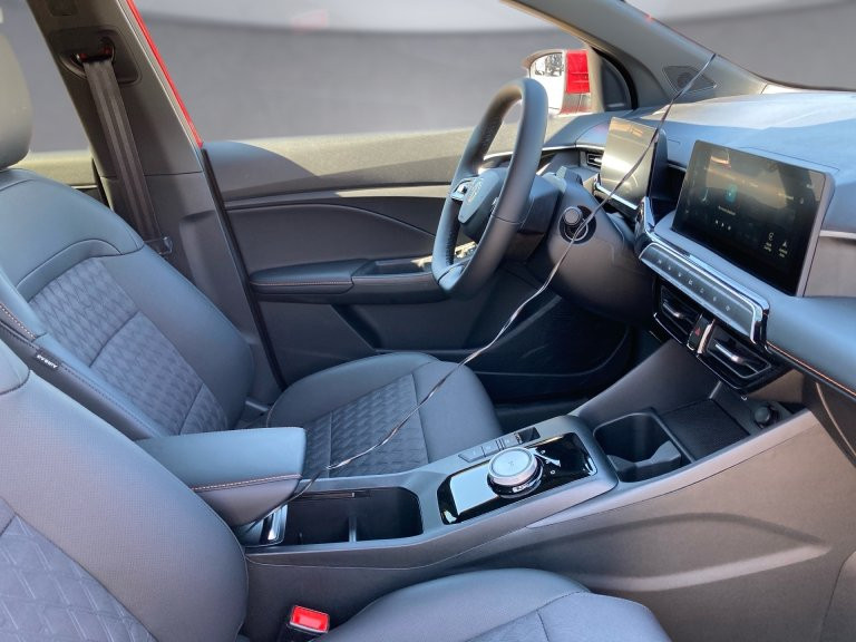 Bild 10: MG MG3 1,5 HEV Luxury MY26