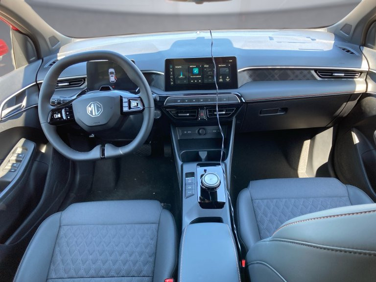 Bild 8: MG MG3 1,5 HEV Luxury MY26