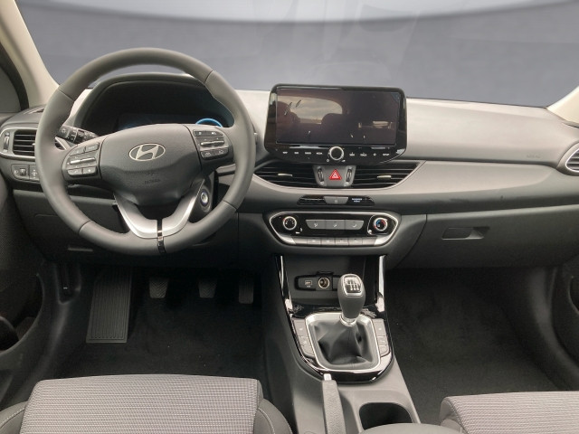 Bild 8: Hyundai i30 Kombi - PD Smart Line 1.0 T-GDI c6ks1-PP5-OO4