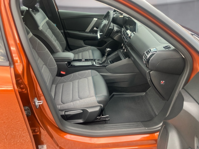 Bild 10: Citroen C4 PureTech 130 S&S EAT8 FEEL