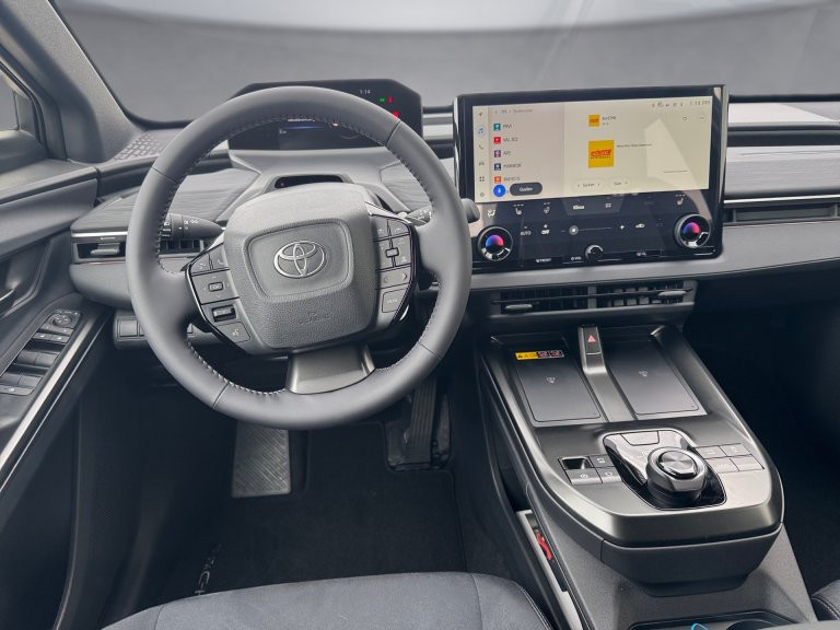Bild 4: Toyota Toyota C-HR+ 5-Türer Lounge Elektromotor / 77 kWh,
