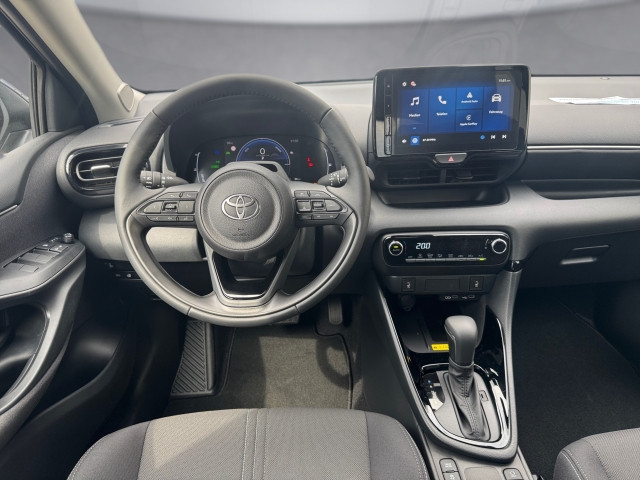 Bild 4: Toyota Yaris 1,5 Hybrid Teamplayer + Technik Paket