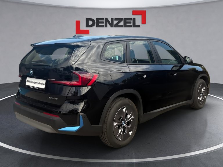 Bild 11: BMW iX1 xDrive30 U11 XE2