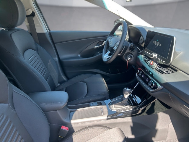 Bild 10: Hyundai i30 Kombi - PD Comfort Line 1.6 T-GDI DCT