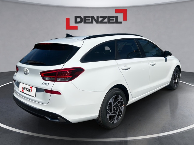 Bild 3: Hyundai i30 Kombi - PD Comfort Line 1.6 T-GDI DCT