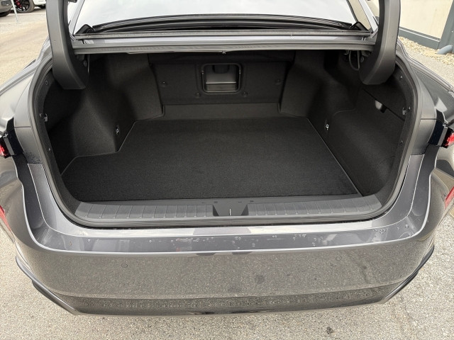 Bild 9: Lexus ES 300h Executive MY26