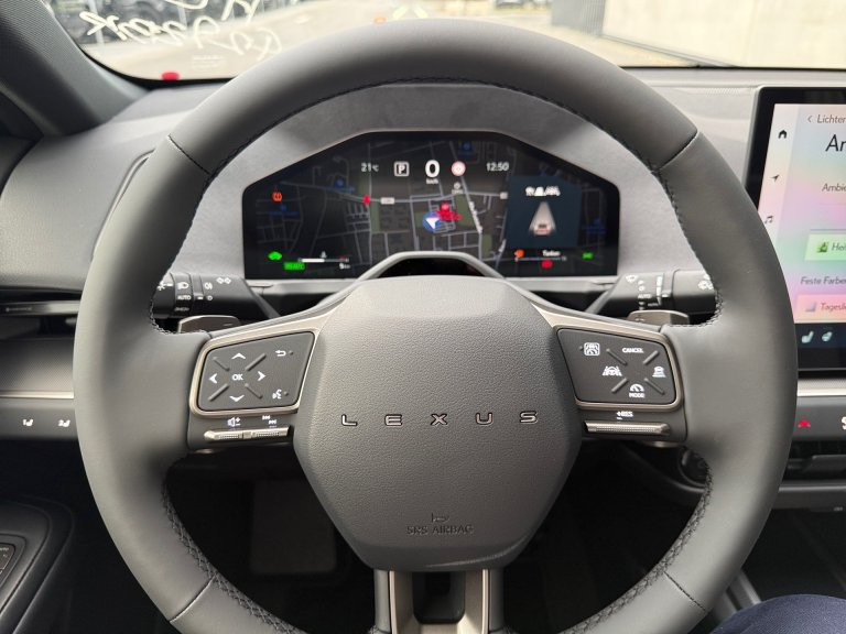 Bild 14: Lexus ES Limousine Executive 300h E-FOUR