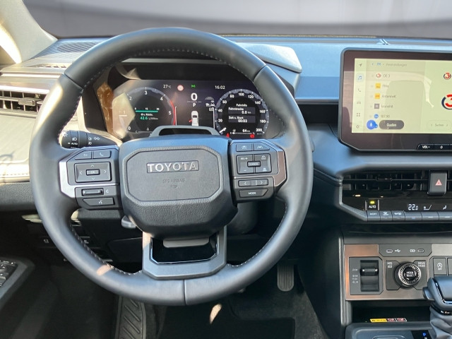 Bild 9: Toyota Hilux Double Cab Invincible  2,8L Diesel Mild Hybr