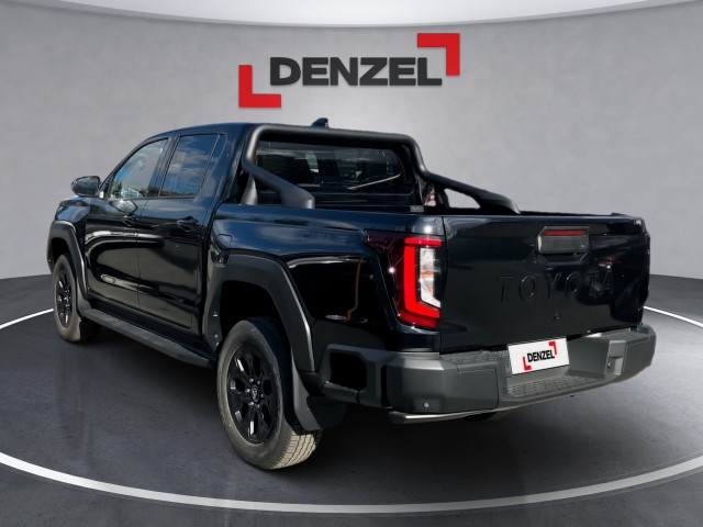 Bild 2: Toyota Hilux Double Cab Invincible  2,8L Diesel Mild Hybr