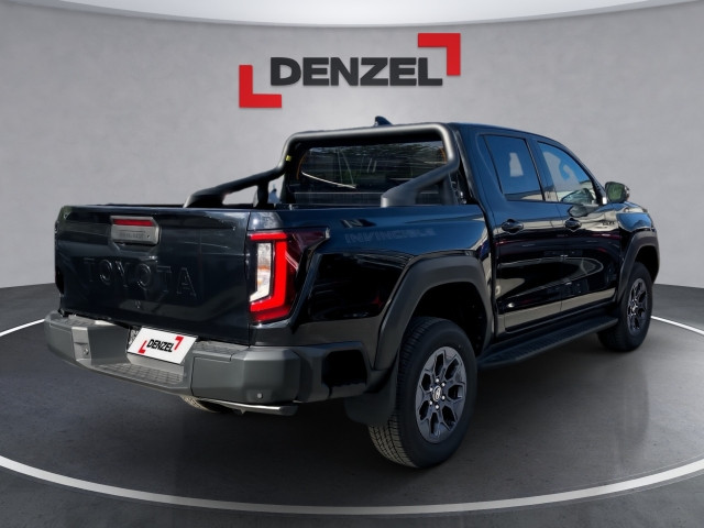 Bild 3: Toyota Hilux Double Cab Invincible  2,8L Diesel Mild Hybr