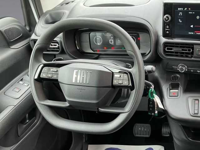 Bild 9: Fiat Transporter Doblo Serie 4 KW M erhöhte Nutzlast Diesel 130 AT
