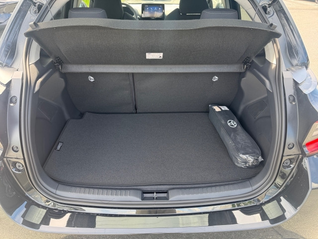 Bild 12: Toyota Yaris 1,5 Hybrid Teamplayer + Technik Paket