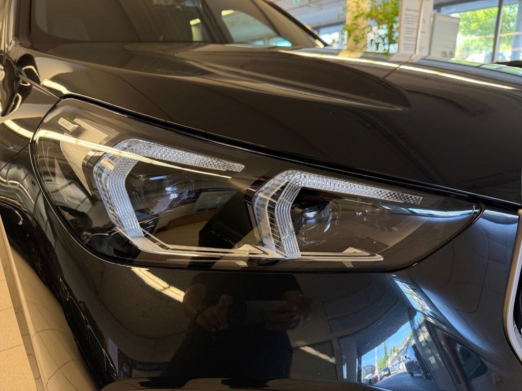 Bild 6: BMW X1 sDrive18i U11 B38