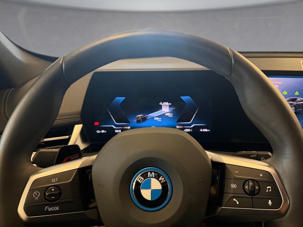 Bild 9: BMW iX1 xDrive30 64,7kWh