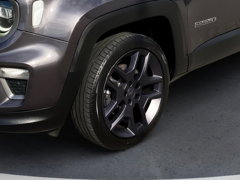 Bild 7: Jeep Renegade 1,3 MultiAi