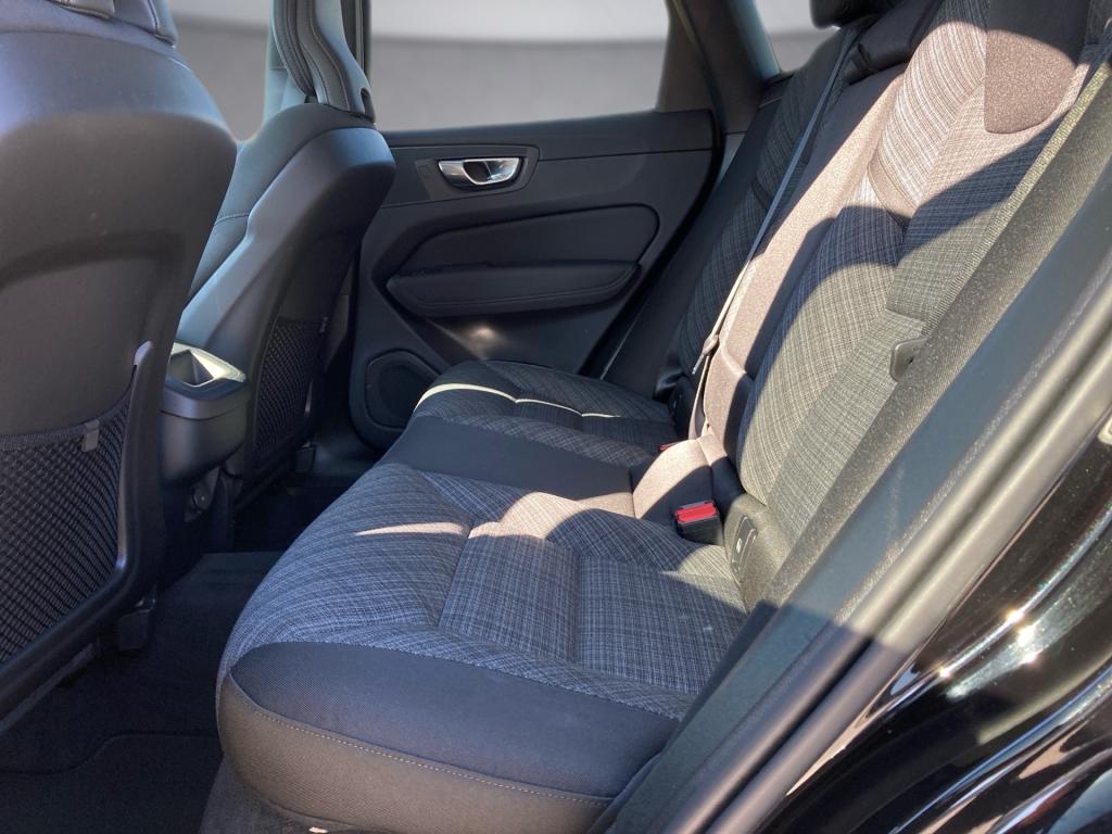 Bild 11: VOLVO PKW XC60 Core, B5 AWD Mild Hybrid, Benzin