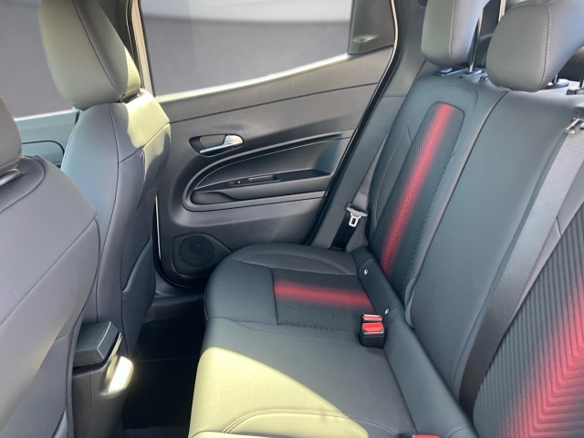 Bild 11: Alfa Junior Ibrida 1.2 Hybrid eDCT6