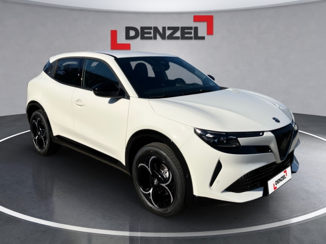 Bild 5: Alfa Junior Ibrida 1.2 Hybrid eDCT6