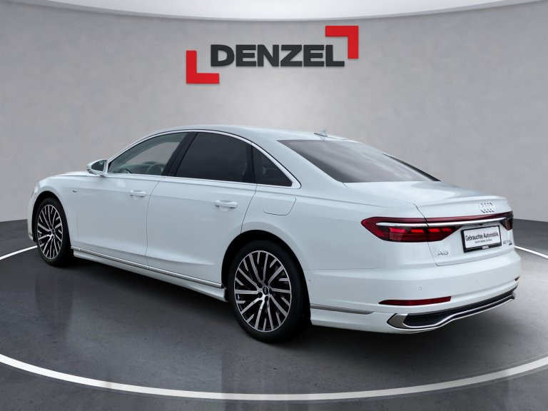 Bild 2: Audi A8 Reihe