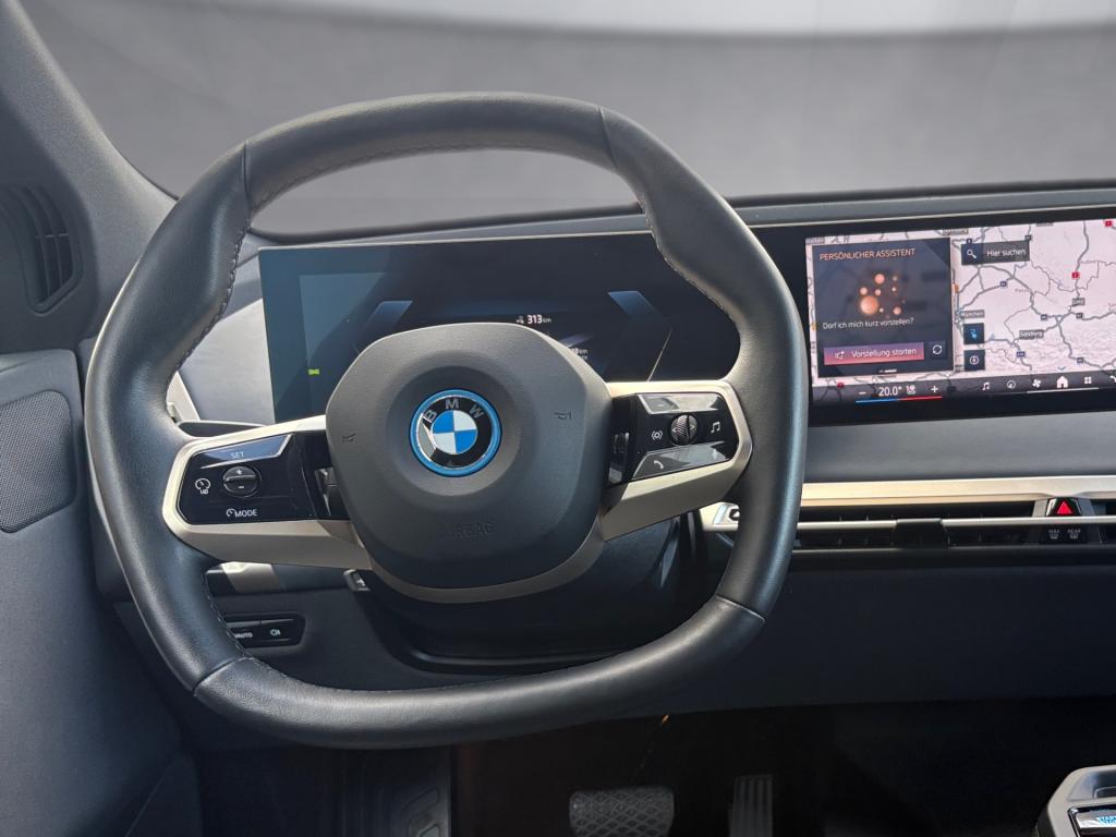 Bild 9: BMW PKW i-Serie iX xDrive40 I20 XE2