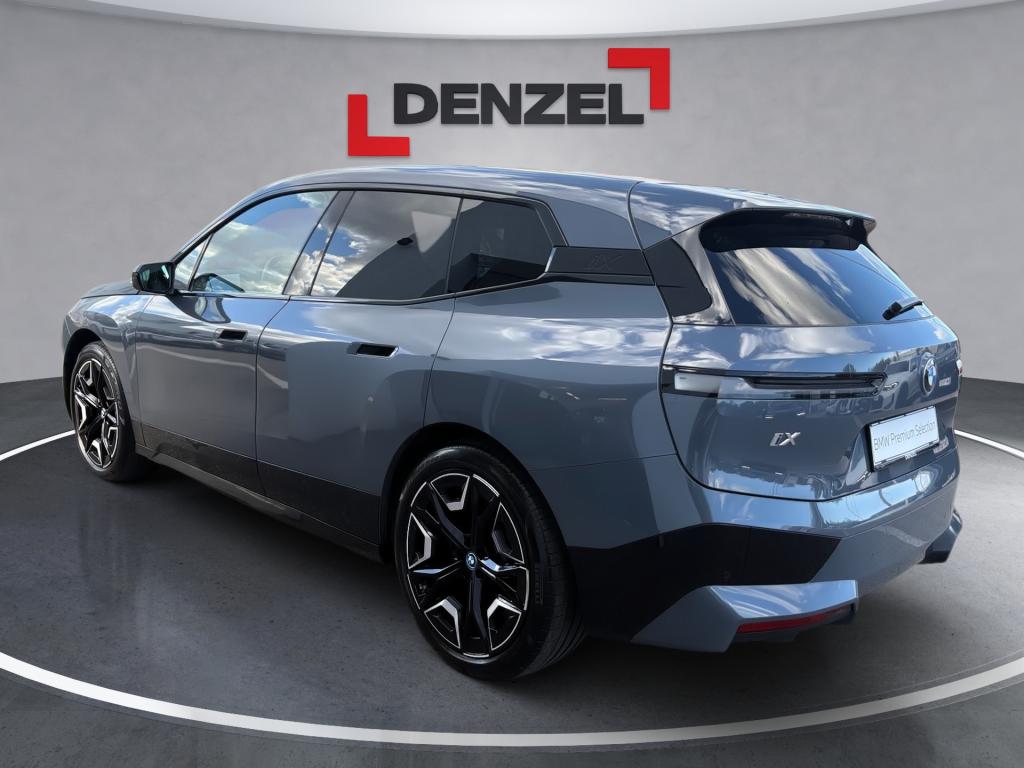 Bild 2: BMW PKW i-Serie iX xDrive40 I20 XE2