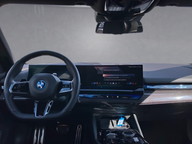 Bild 8: BMW i5 eDrive40 Limousine G60 HA0