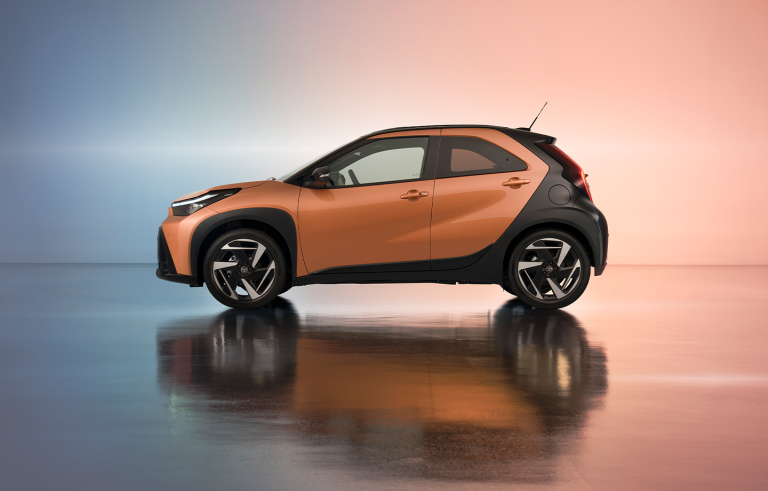 Toyota AYGO X Seitenansicht