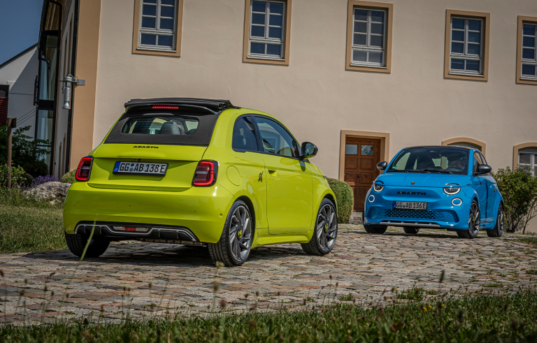 Abarth 500e Heckansicht
