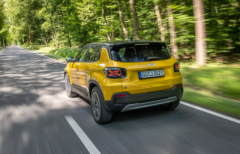 Jeep Avenger Heckansicht