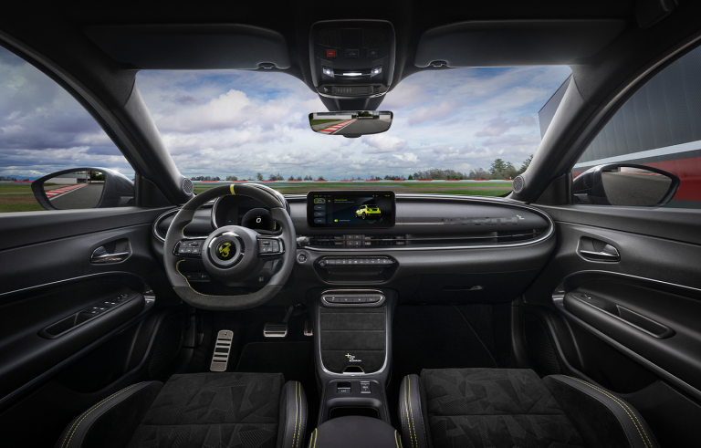 Abarth 600e Innenansicht