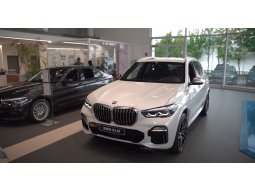 BMW X5 M50d