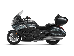 K 1600 Grand America