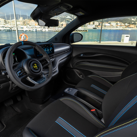 Abarth 500e Interieur